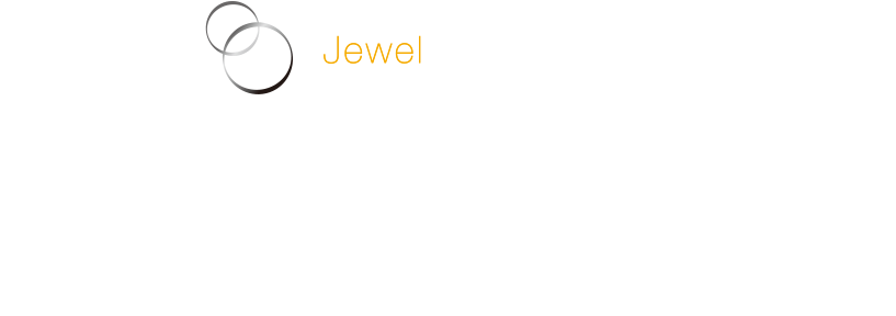 Jewel The LoveL　FIVESTAR WEDDINGのハウスブランドJewel The LoveL。「365日、その輝きに愛を込めて」をテーマに、普遍的なデザインで永遠の愛を刻むブライダルジュエリーを展開。　「シンプル」、「フェミニン」、「エレガント」、「スタイリッシュ」、「アンティーク」5つのコンセプトでデザインされた25モデルを用意。　自分に合った洋服を選ぶように、ふたりらしいジュエリーを選んでほしいと、上質な素材と確かな技術に裏打ちされた様々なテイストのラインを揃える。　一生身に着けるアイテムだからこそ、妥協のないこだわりを。　そんな想いを叶えるジュエリーにきっと出会える。